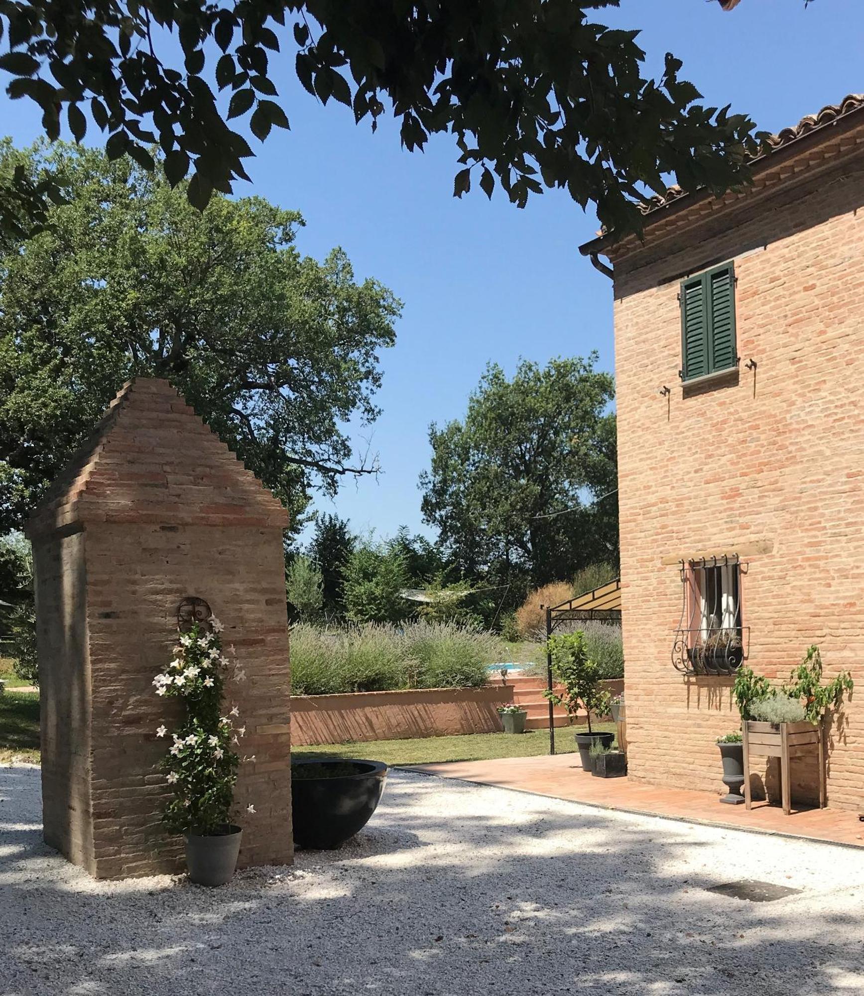 Santa Maria Nuova  Il Posto Perfetto B&B 외부 사진