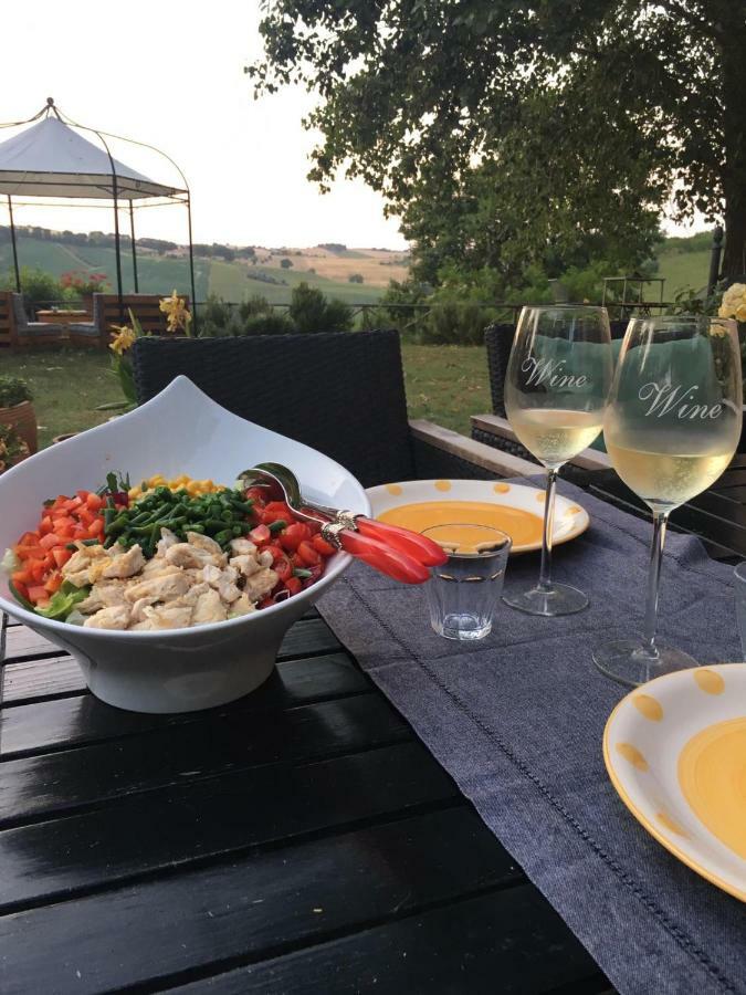 Santa Maria Nuova  Il Posto Perfetto B&B 외부 사진